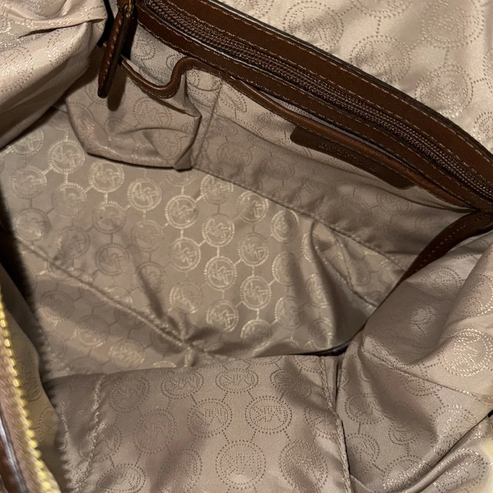 Michael Kors Purse - Picture 3 of 7